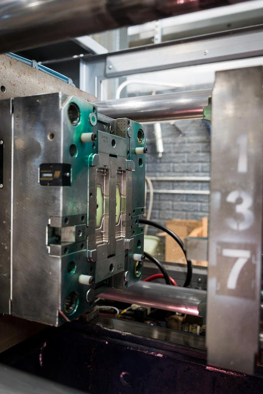 Image of an injection molding machine